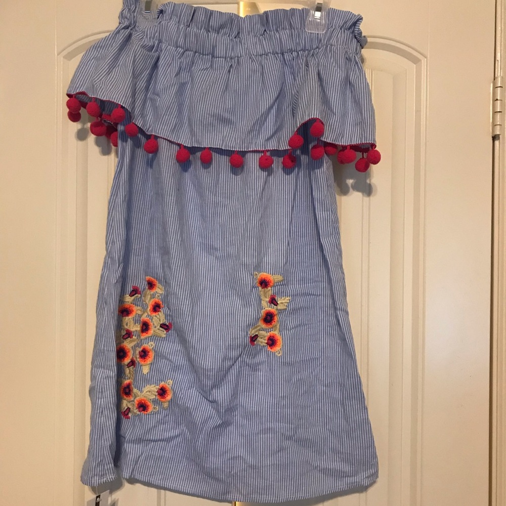 Goodnight Macaroon Off the shoulder Pom Pom top